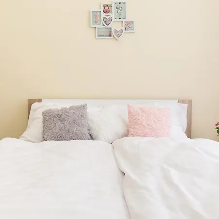 Bpm: Dob70 Classic In Downtown Apartment *